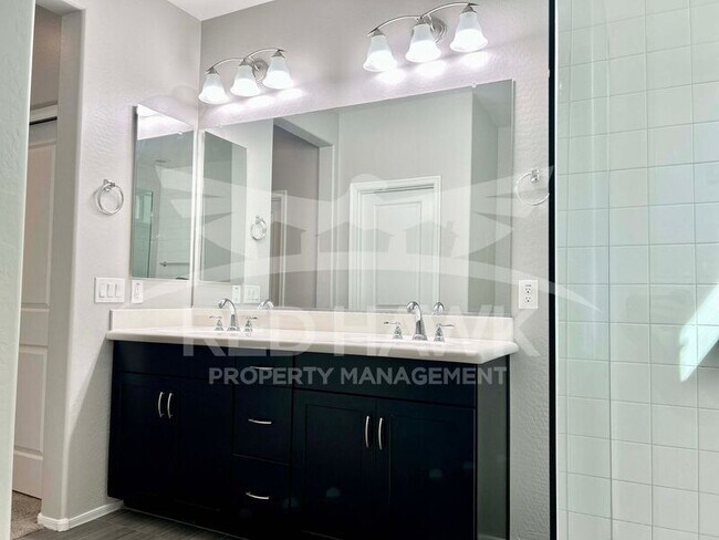 Building Photo - 2491 N 149th Ln