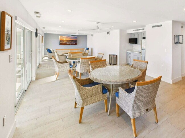 Building Photo - 25870 Hickory Blvd