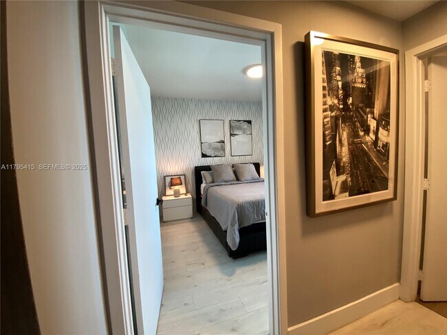 Building Photo - 888 Biscayne Blvd