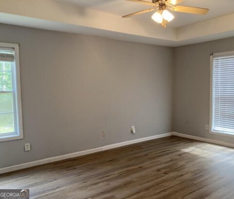 Building Photo - 3646 Hadley Pl