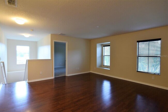 Building Photo - 2870 Grassmoor Loop