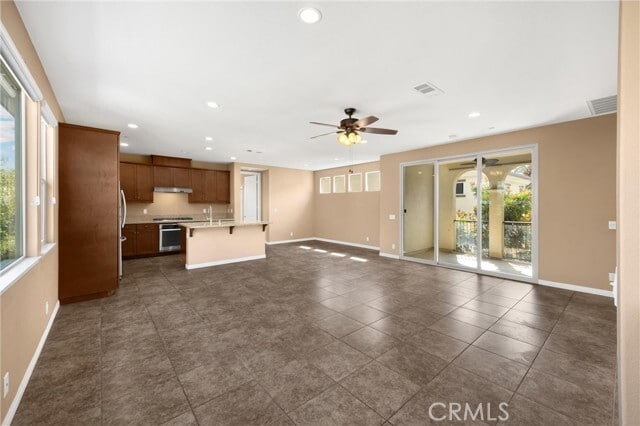 Building Photo - 403 Sevilla Dr