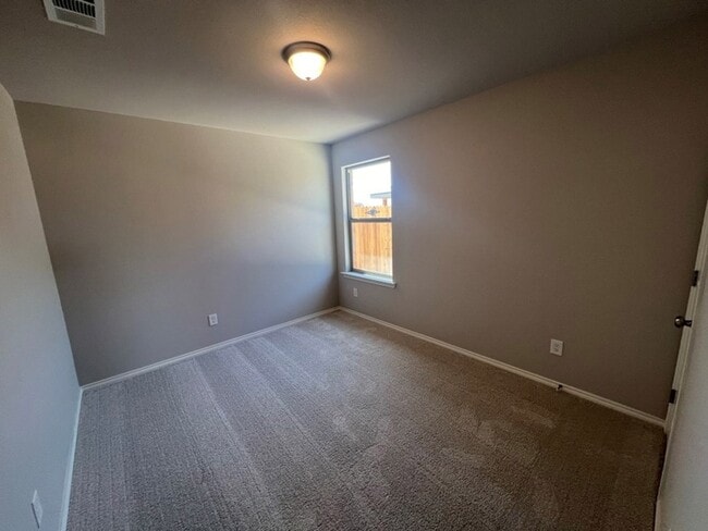 Building Photo - 7216 E County Rd 99