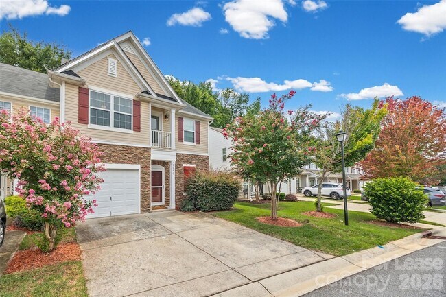 Building Photo - 2090 Shady Pond Dr