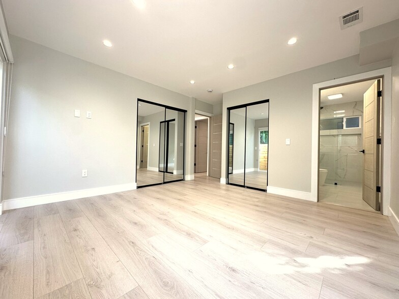 Building Photo - 36 Paloma Ave