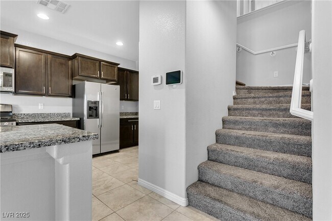 Building Photo - 9404 Sand Tiger Ave