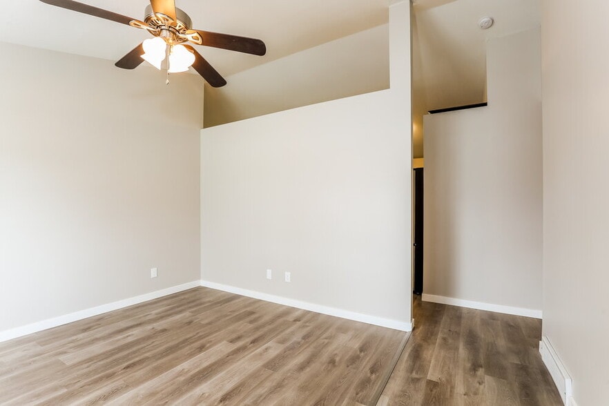 Building Photo - 7720 Strawberry Cove