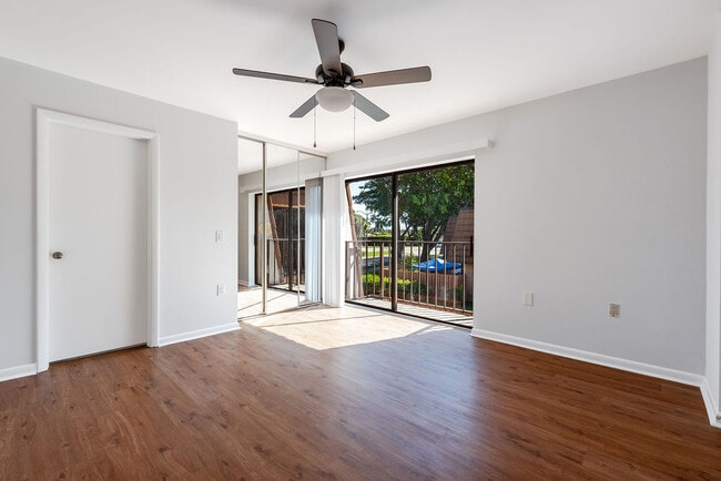 Building Photo - 185 Charter Way
