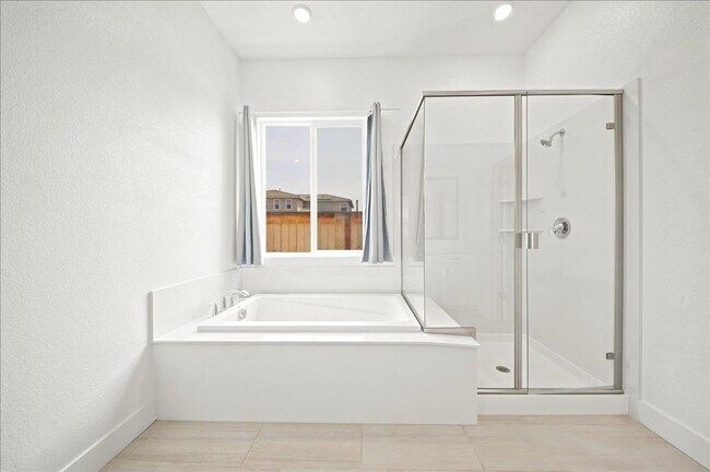 Building Photo - 12725 Parakeet Wy