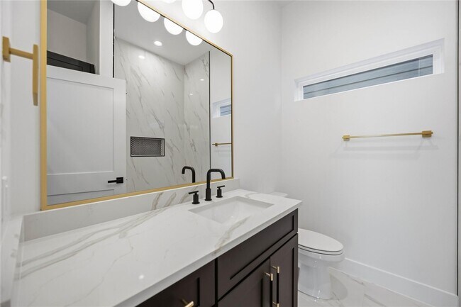 Building Photo - 4027 Cork Dr