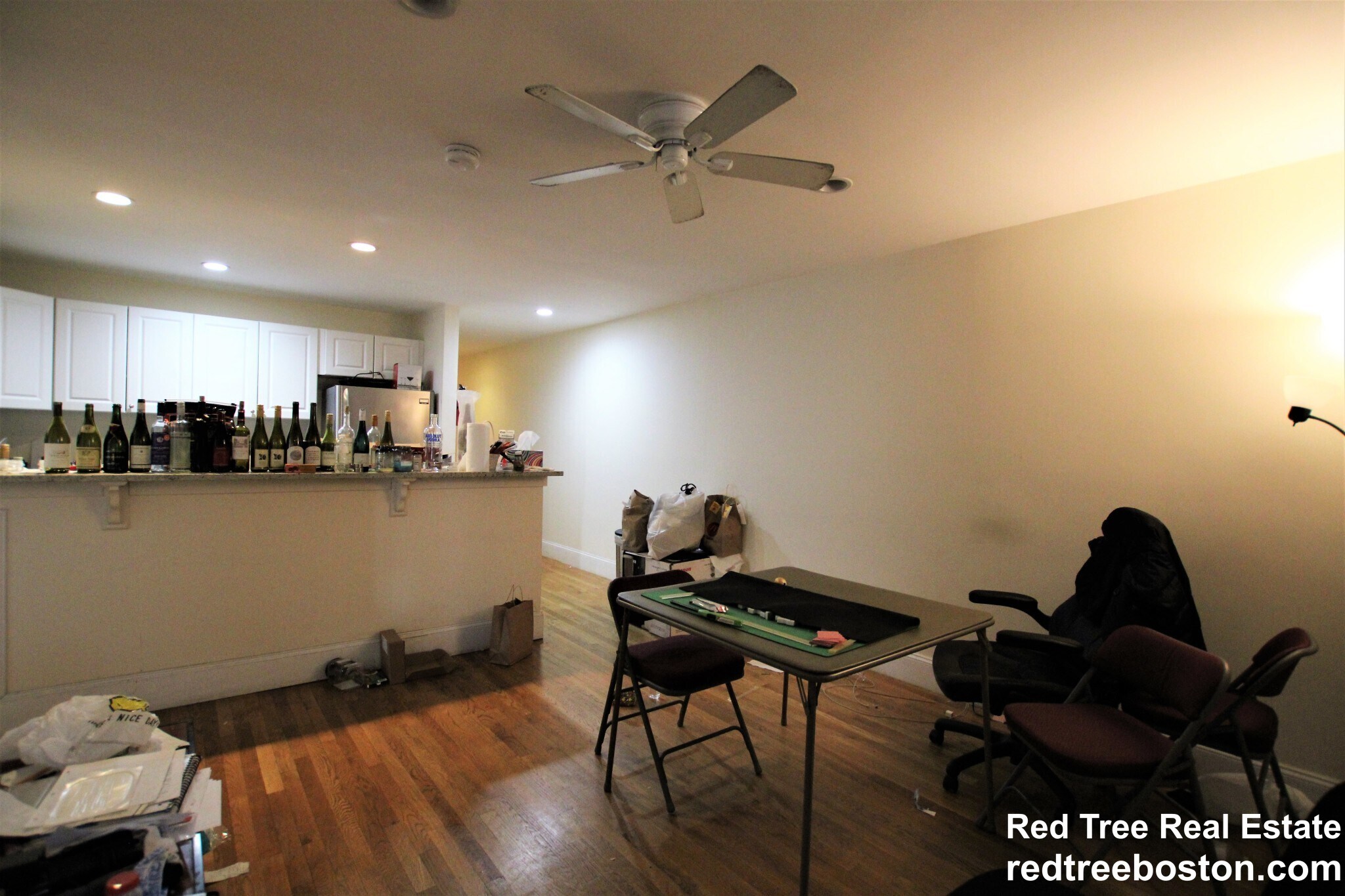 Building Photo - 324 St Paul St