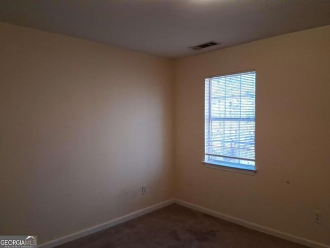 Building Photo - 209 E Wilson St