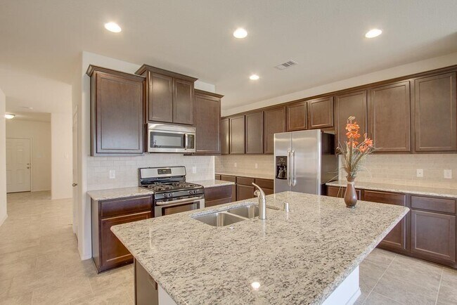 Building Photo - 122 Meadow Mill Dr