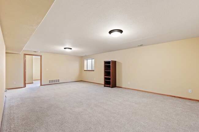 Building Photo - 4808 Patricia St