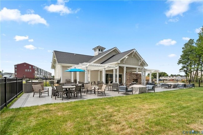 Building Photo - 9233 Magellan Pkwy