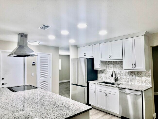 Building Photo - 2081 SW 13th Terrace