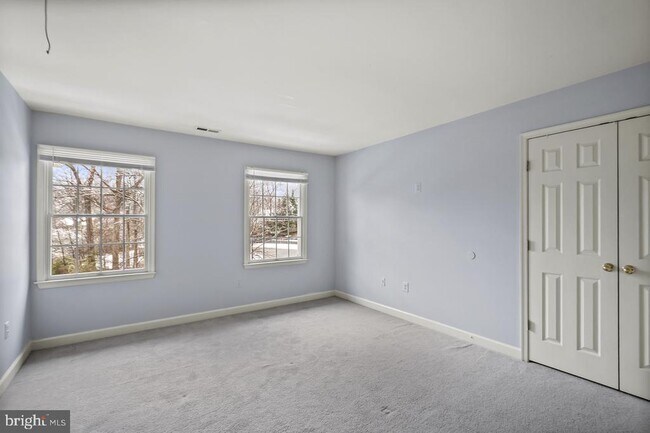 Building Photo - 8330 Westchester Dr