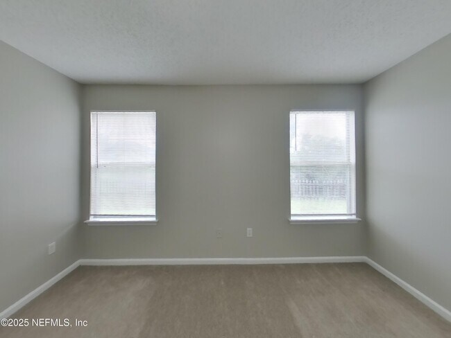 Building Photo - 1940 Hunters Trace Cir