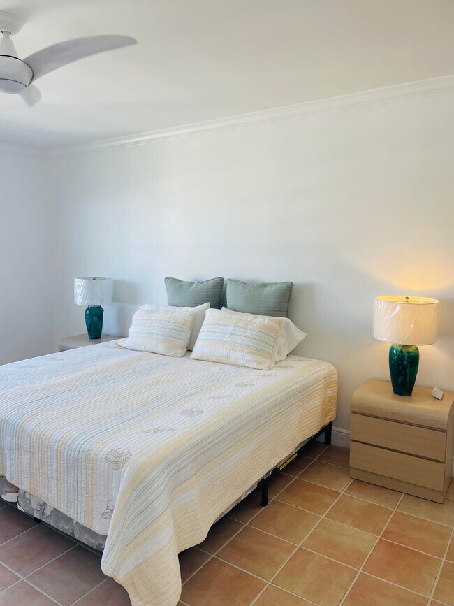 Building Photo - 3475 S Ocean Blvd