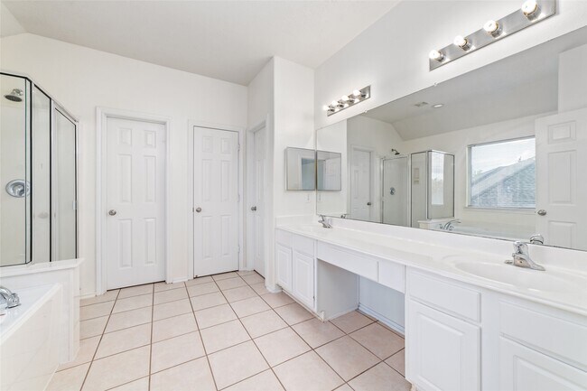 Building Photo - 12615 Egret Hill Ct