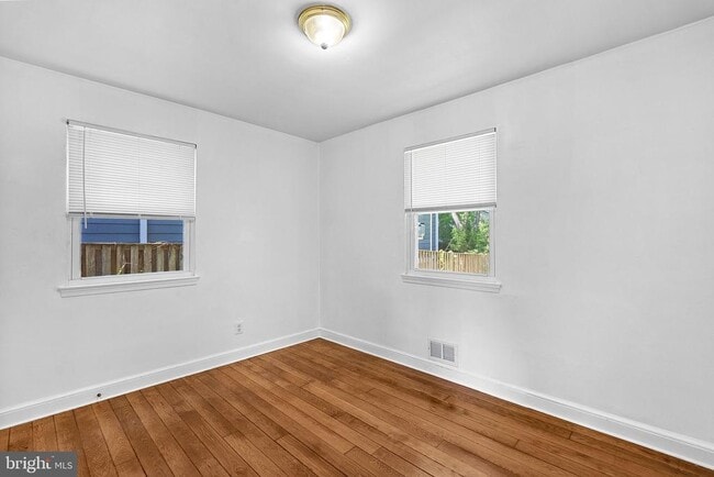 Building Photo - 3103 Plyers Mill Rd