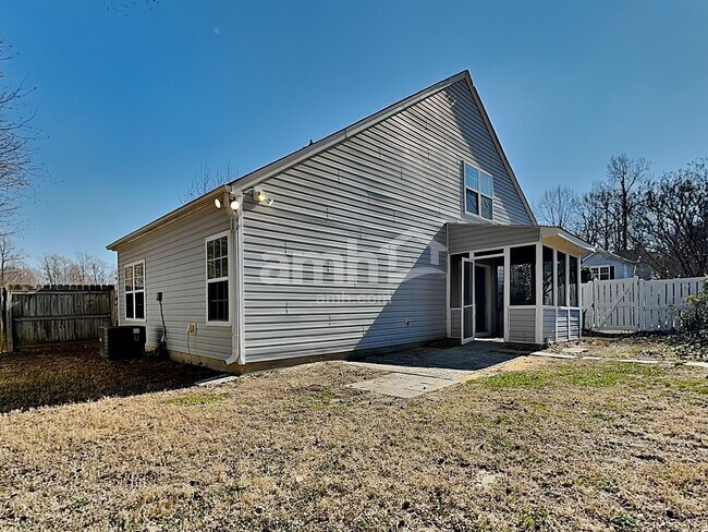 Building Photo - 5821 Arbaugh Ct