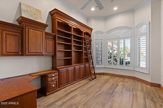 Building Photo - 4251 W Earhart Way