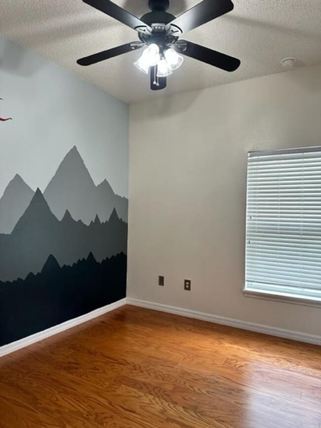 Building Photo - Nice 4/2 Single Family Home in East Orlando