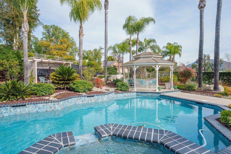 Pool - 16880 Saint James Dr