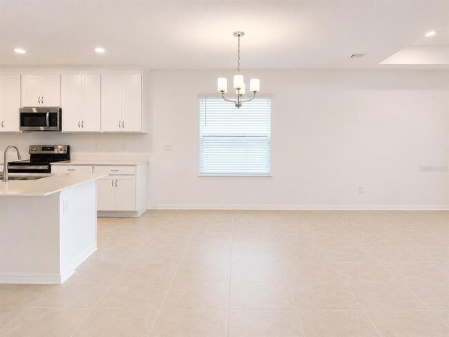 Building Photo - 9706 Last Lgt Gln