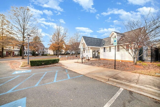 Building Photo - 11033 Ardglass Ct