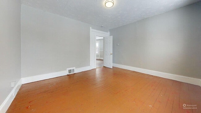 Building Photo - 3165 W 31st St