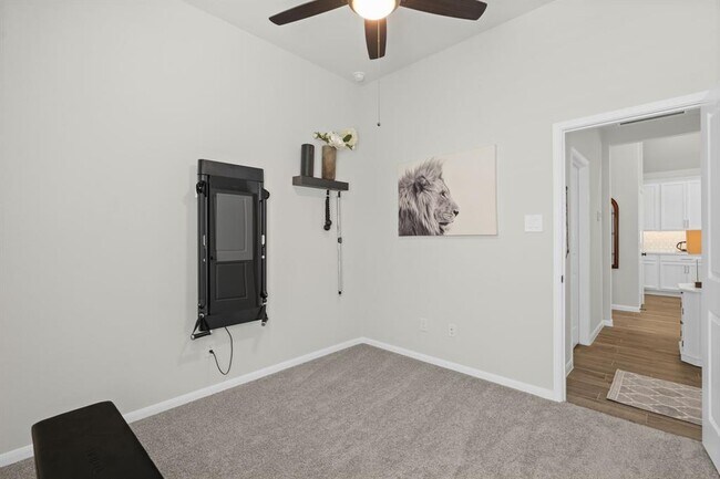 Building Photo - 21131 Austin Chalk Dr