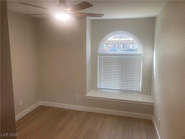 Building Photo - 3145 E Flamingo Rd