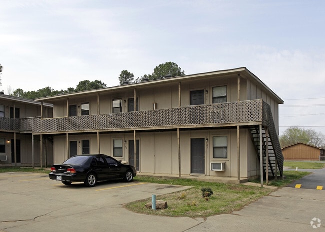 Building Photo - Cross Keys Apartments