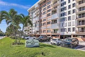Building Photo - 1150 Hillsboro Mile