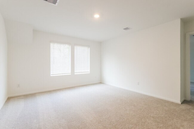 Building Photo - 1539 Crowson Rdg