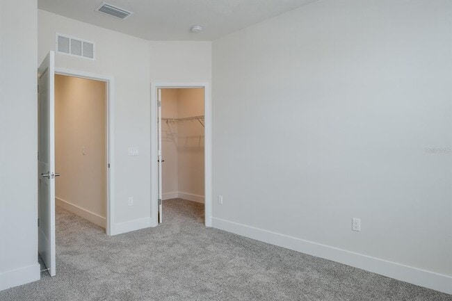 Building Photo - 408 Finn Wy