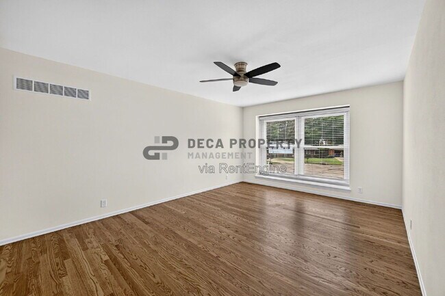 Building Photo - 10327 Dorenshire Ct