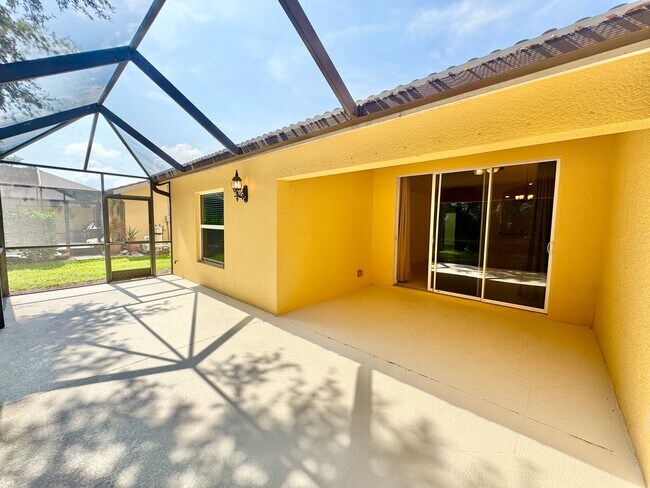 Building Photo - ** TUSCANY COVE ** 3 BED / 2 BATH - VILLA ...