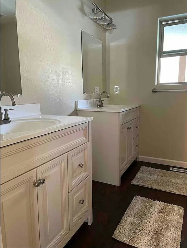 Building Photo - 4192 Bucking Horse Trail