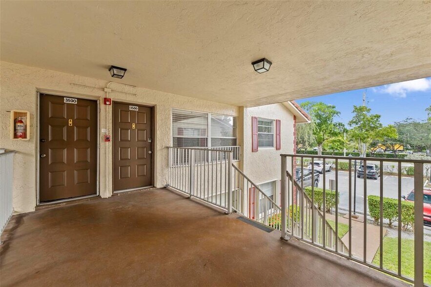 Building Photo - 3586 N University Dr
