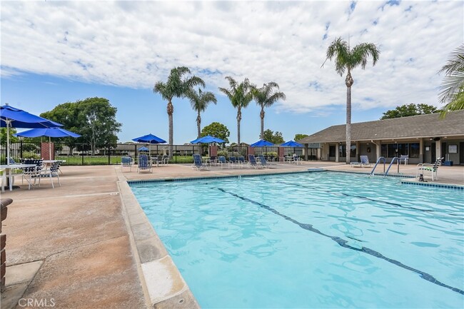 Building Photo - 8777 Coral Springs Ct