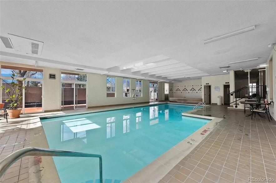 Pool - 1888 S Jackson St