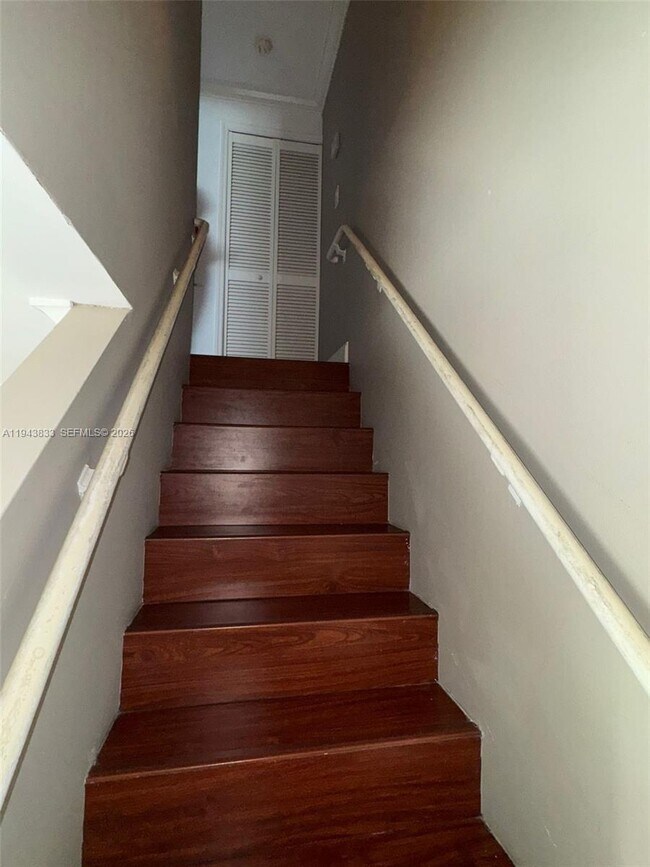 Building Photo - 8240 SW 149th Ct