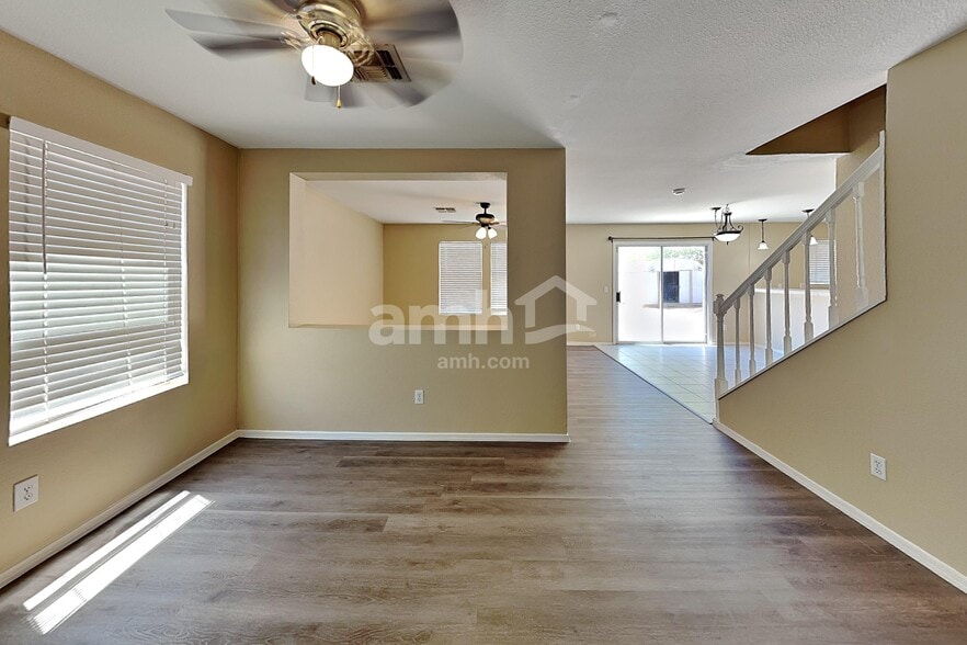 Building Photo - 360 E Atlas Cedar Pl
