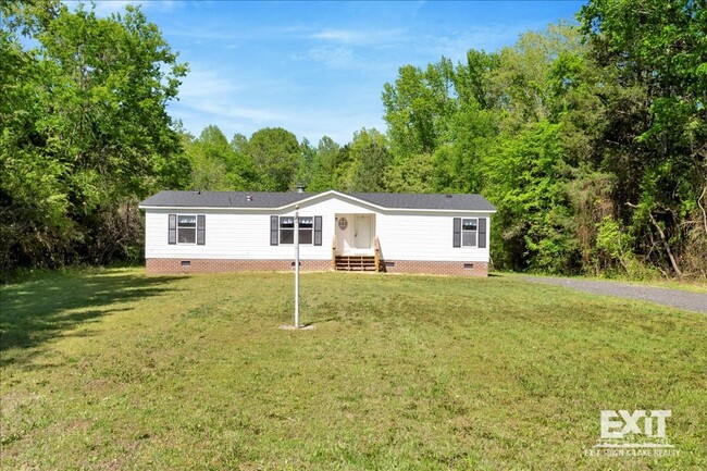 Building Photo - Newly Remodeled 3 Bedroom, 2 Bath Home!