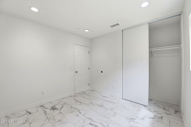 Building Photo - 30845 Catarina Dr