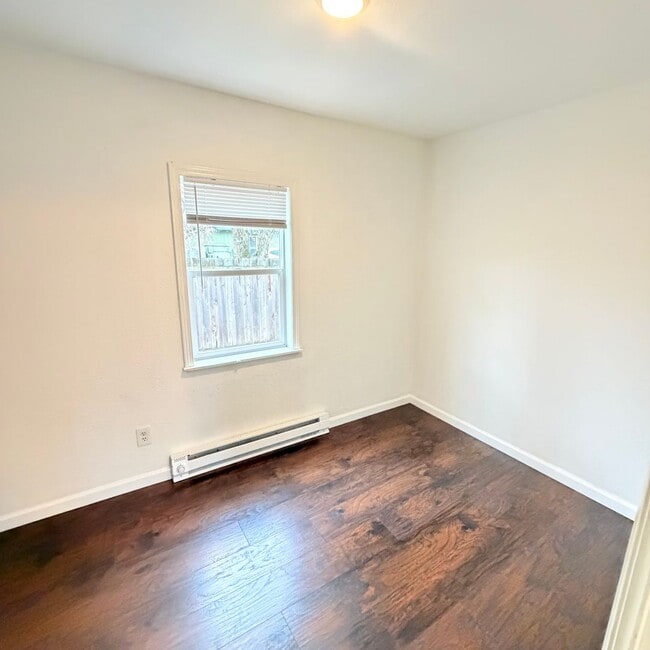 Building Photo - 18002 E Boone Ave