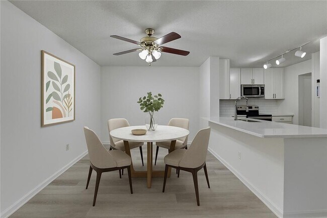 Building Photo - 3650 Ashford Dunwoody Rd NE